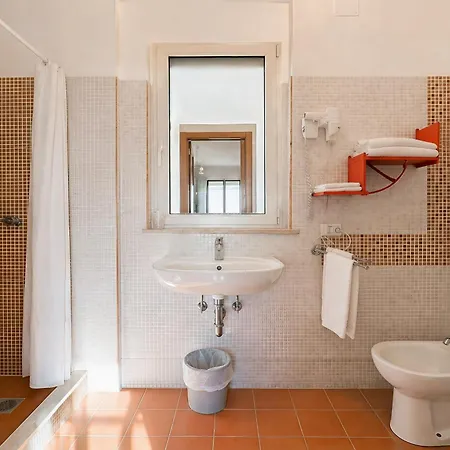 לינה וארוחת בוקר San Michele 3*